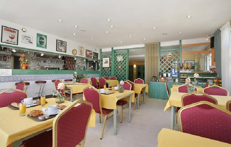Éric Hôtel Dole Esterno foto